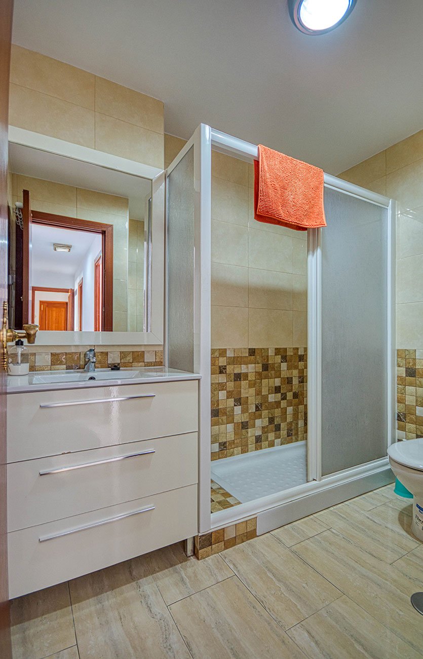 https://bluehorseproperties.es/wp-content/uploads/2024/06/010824-2-16.jpg