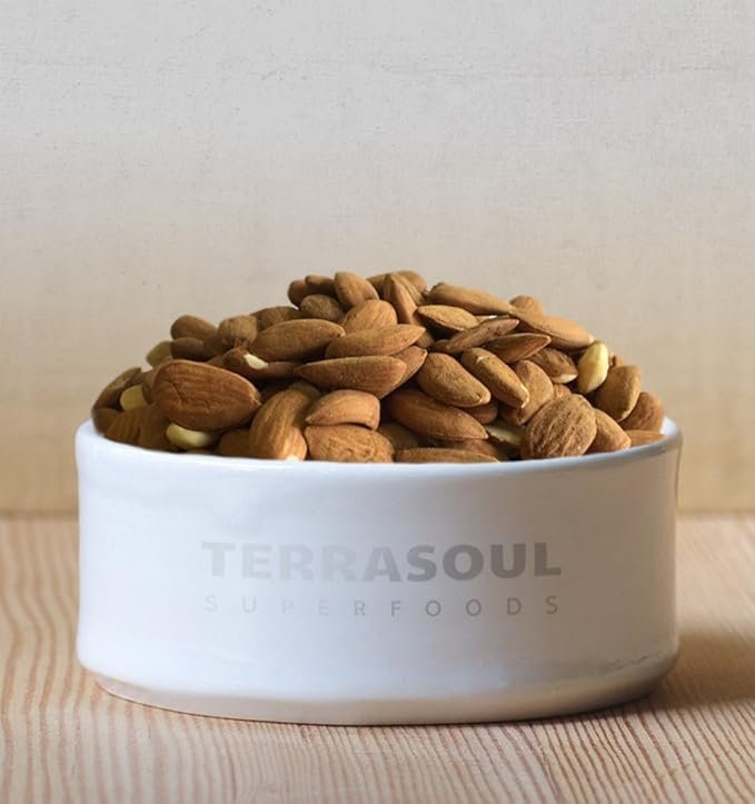 2 Terrasoul Superfoods Raw Unpasteurized Organic Almonds (Mylk Grade), 2 Pounds