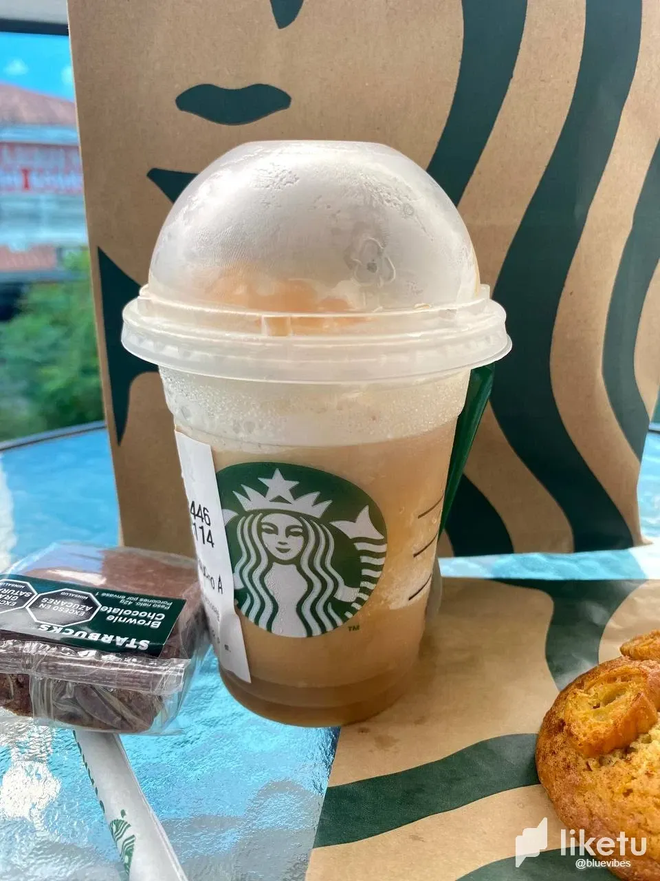 Mi experiencia probando por primera vez el café de Starbucks ☕🍪 [ESP-ENG]