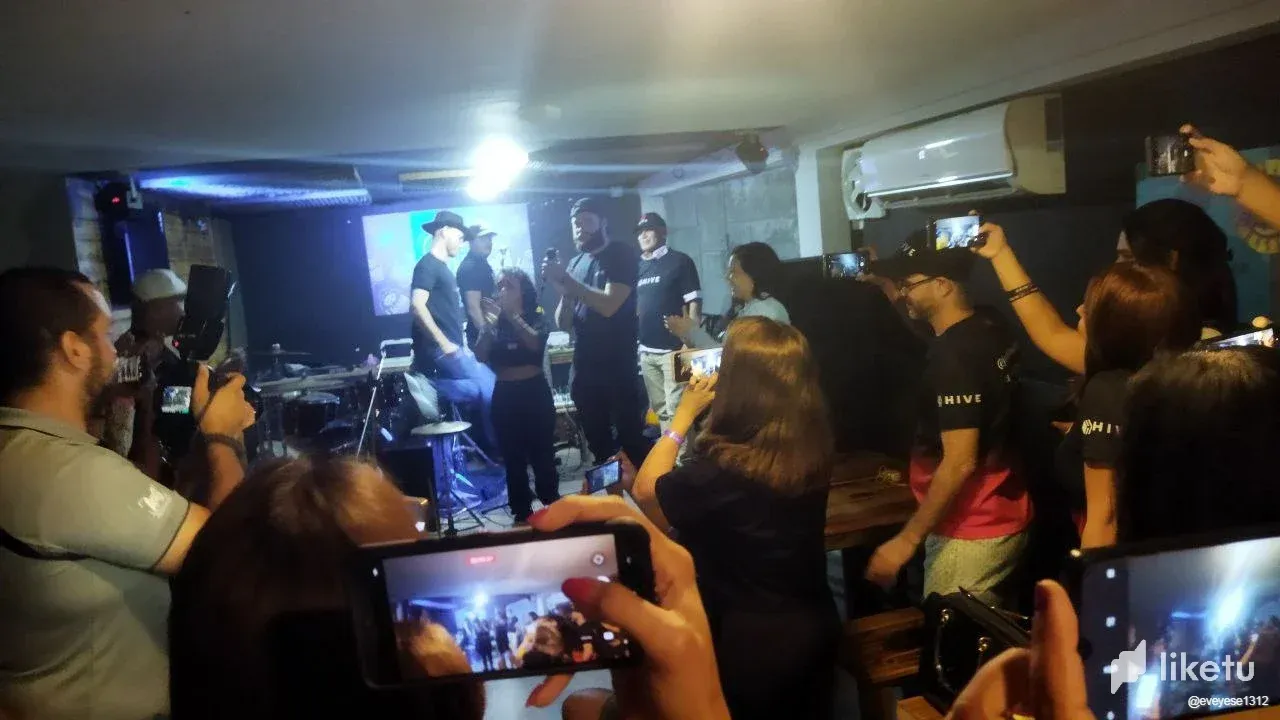 My experience at the hivesummit Sucre, surprises and guests [ESP|ENG]