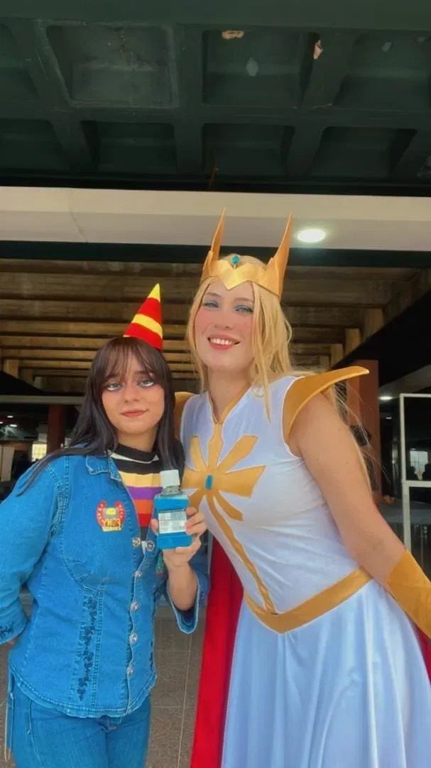 Asistí a otra convención de anime haciendo cosplay y me lleve una sorpresa! | I went to another anime convention cosplaying and got a surprise! [ESP-ENG]