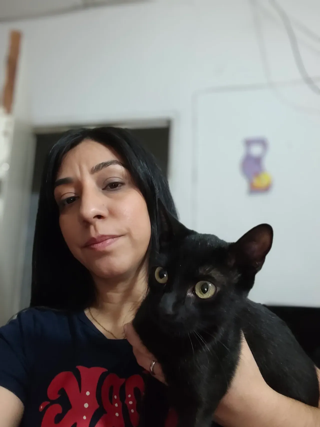 Fotito con mi hija gatuna / Photo with my cat daughter