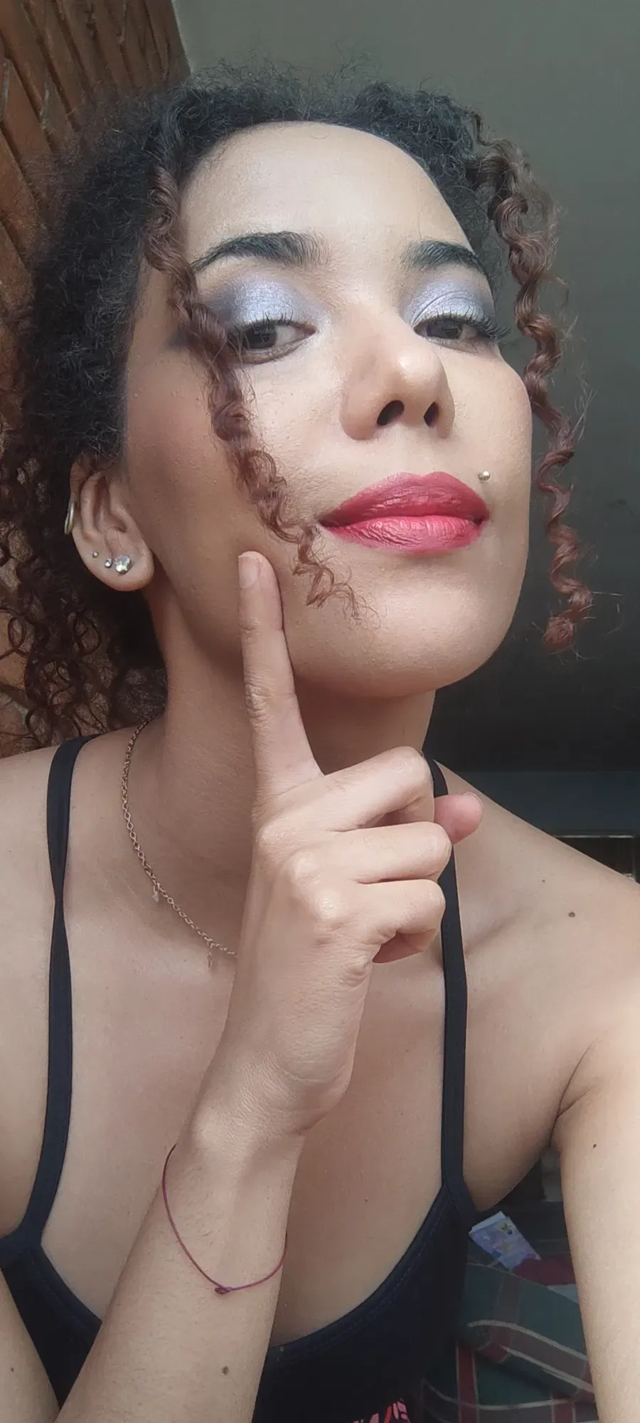 Maquillaje inspirado en Morticia Adams 