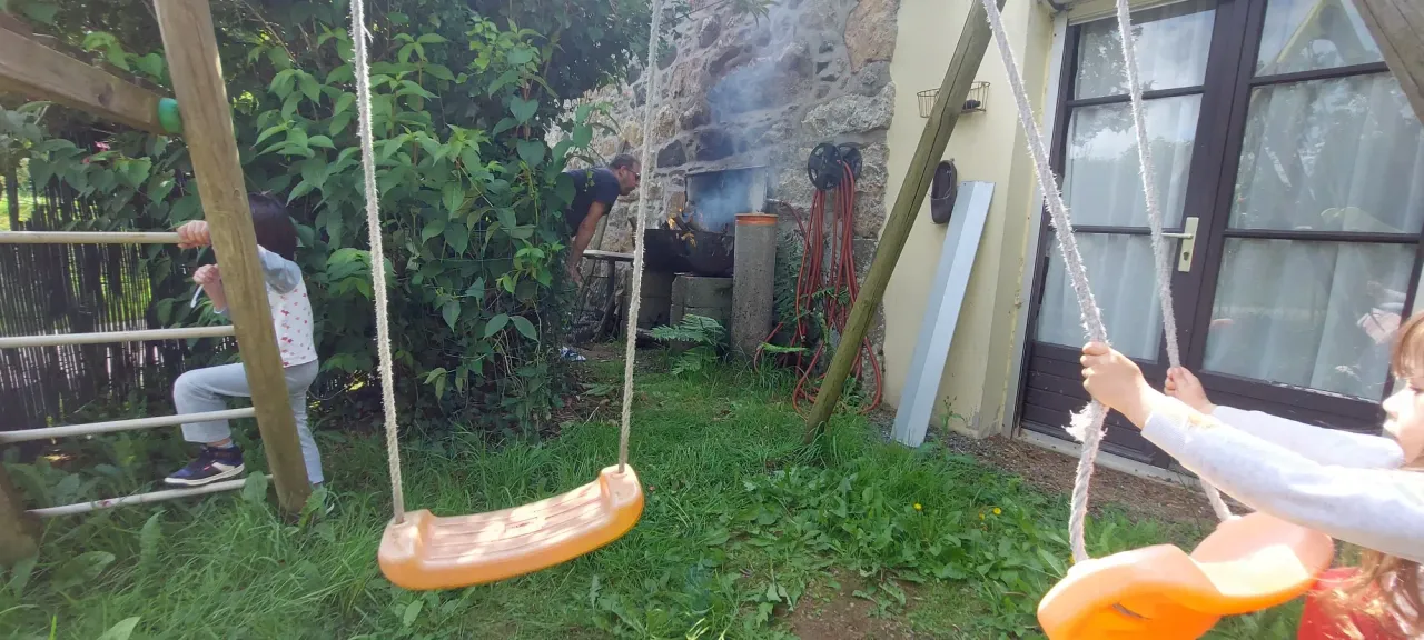 https://cdn.liketu.com/media/itravelrox/images/y2jmgJP8kFn0h980_20250614_162917/y2jmgJP8kFn0h980_20250614_162917.webp