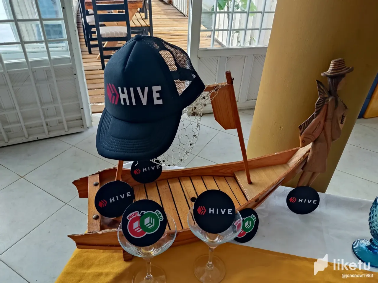 De Visita en Playa Manare, Mochima, Con La Mejor Hive Compañía.