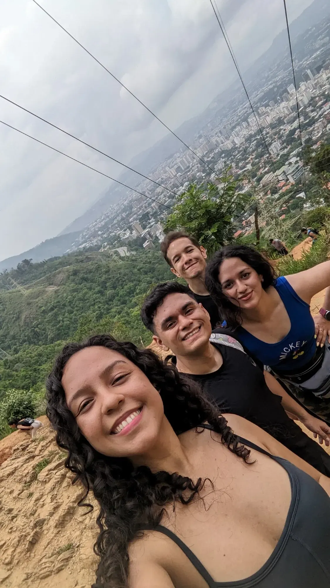 Senderismo con amigos 🫶🏼🌿⛰️🌧️