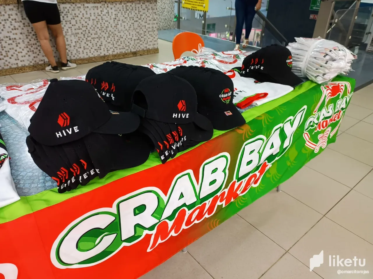 @crabbaymarket and Allies Premiere Merch [Esp / Eng]