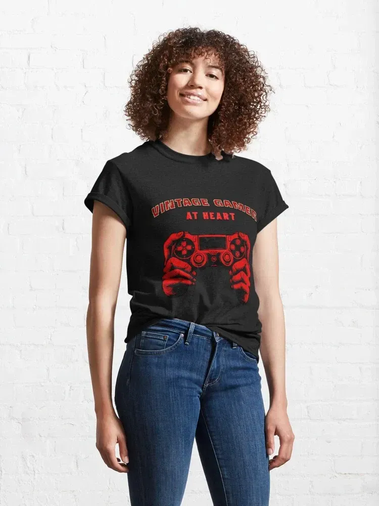 https://cdn.liketu.com/media/thetwopaths/images/bietd5zV2q9Iasgu_work-166525117-classic-t-shirt_1/bietd5zV2q9Iasgu_work-166525117-classic-t-shirt_1.webp