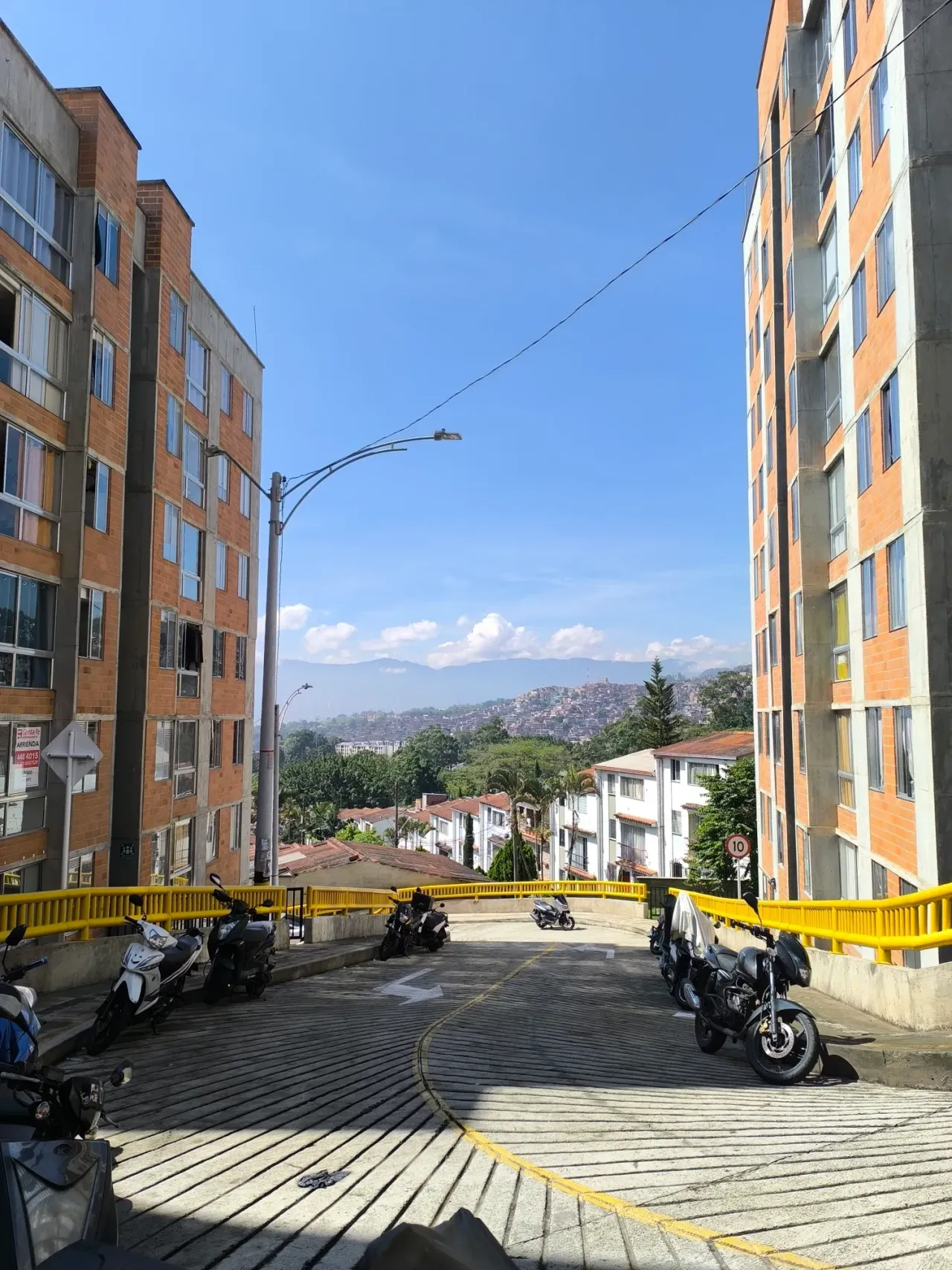 https://cdn.liketu.com/media/venusl19/images/ixmXjxxDf9DFtI4X_1000070041/ixmXjxxDf9DFtI4X_1000070041.webp