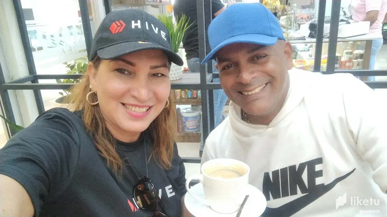 Coffee is the best antidote to smile and have a good time.