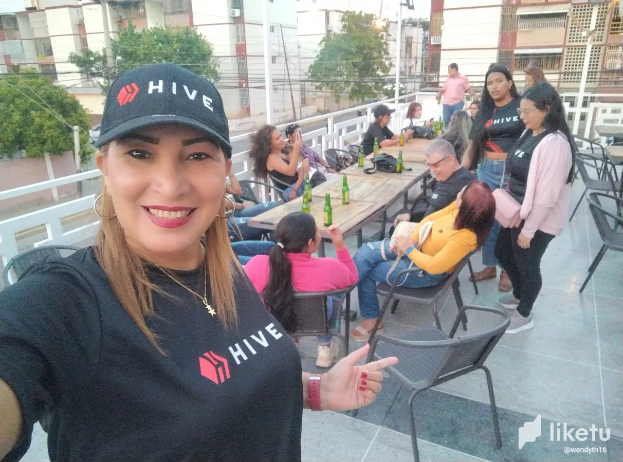 Celebrating anniversary Hive and hivesucre community