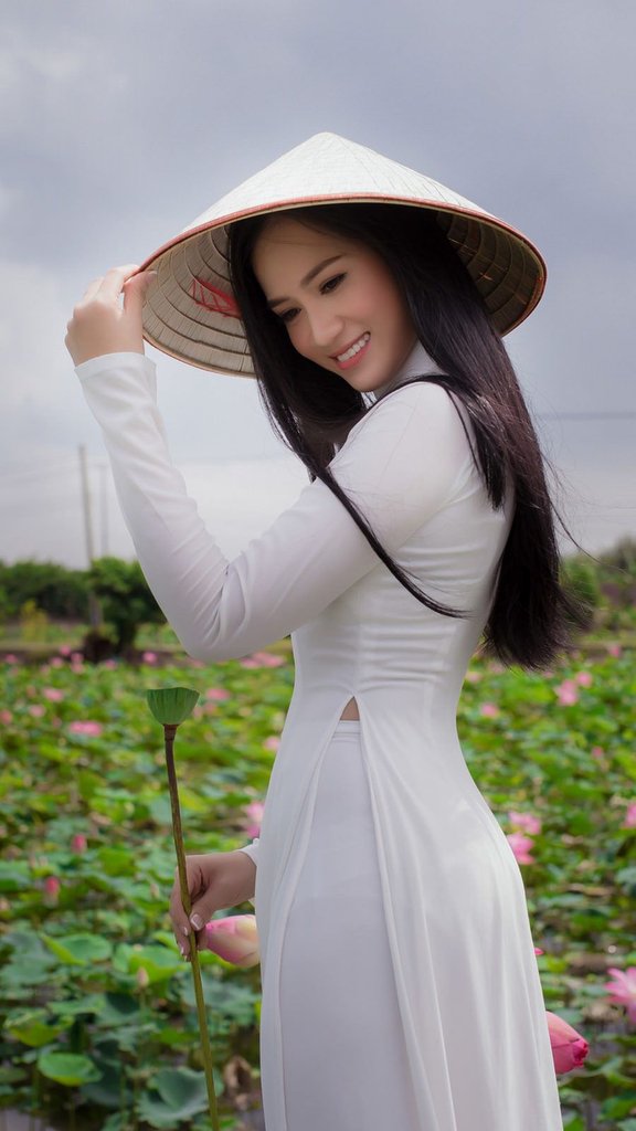 Ao Dai - Vietnamese Long Dress - v1.0