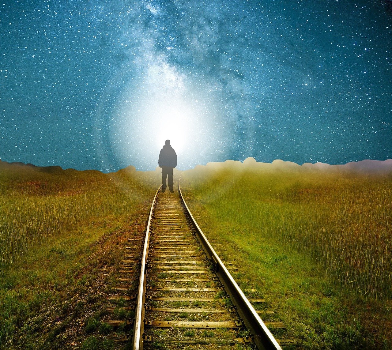 https://cdn.pixabay.com/photo/2016/01/23/04/46/beyond-1157000_1280.jpg