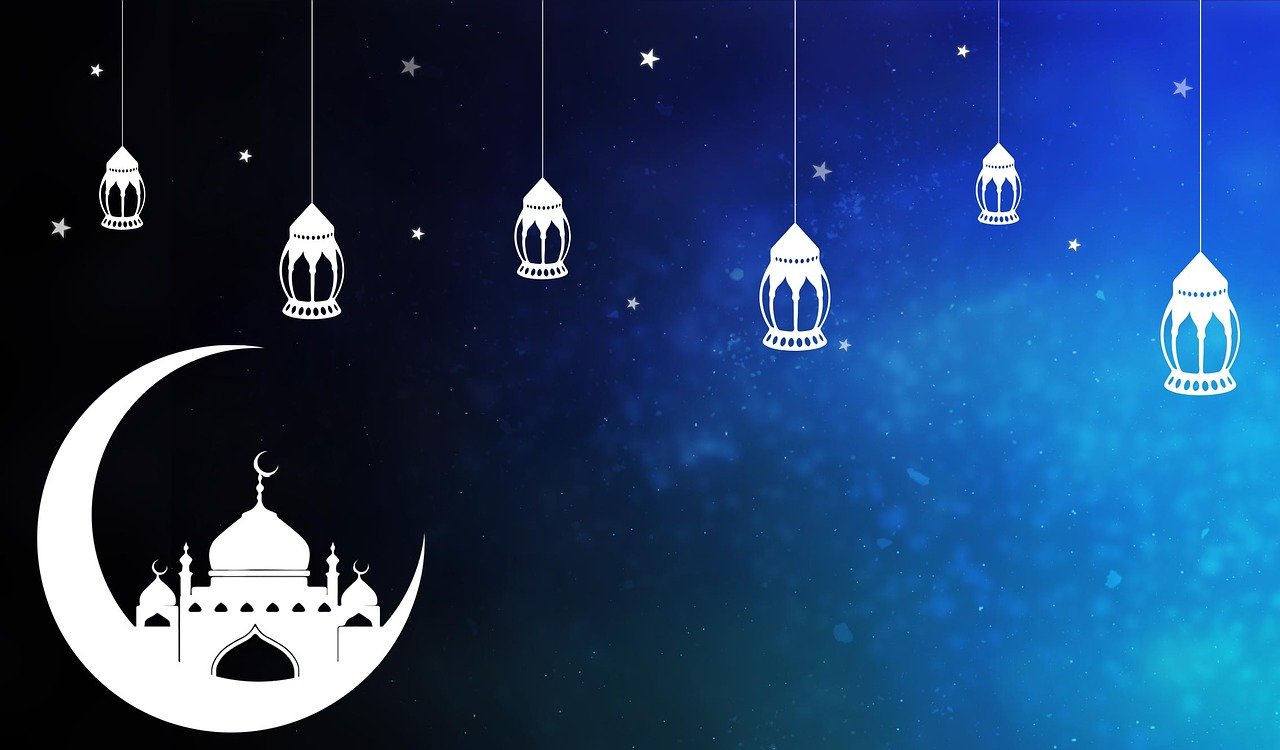 https://cdn.pixabay.com/photo/2017/06/07/13/40/ramadan-2380407_1280.jpg
