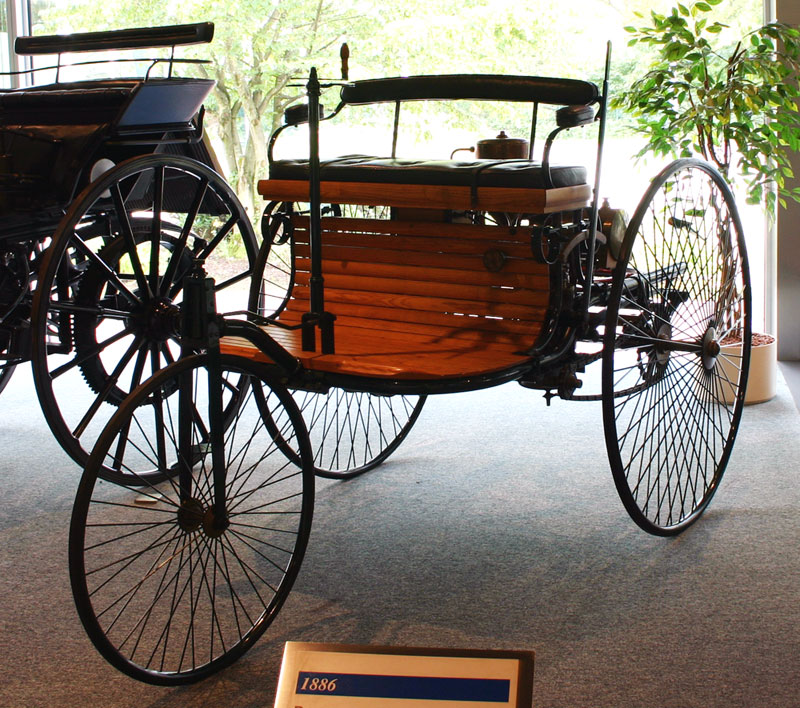 Benz Patent Motor Car: The first automobile (1885–1886)