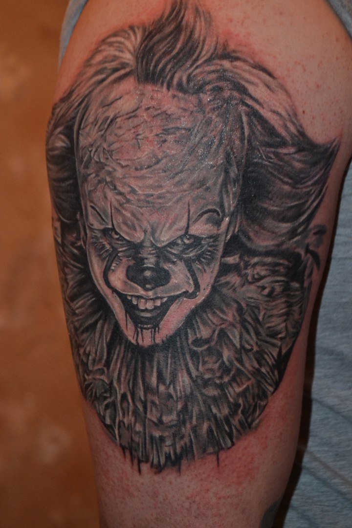 Miguel Romo Art   PENNYWISE  Tattoo I did at the inkmaniaexpo that got  me First Place in Black and Grey with scents of color category I want to  thank my