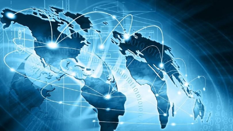 sociedad-conectada-big-data-810x456.jpg
