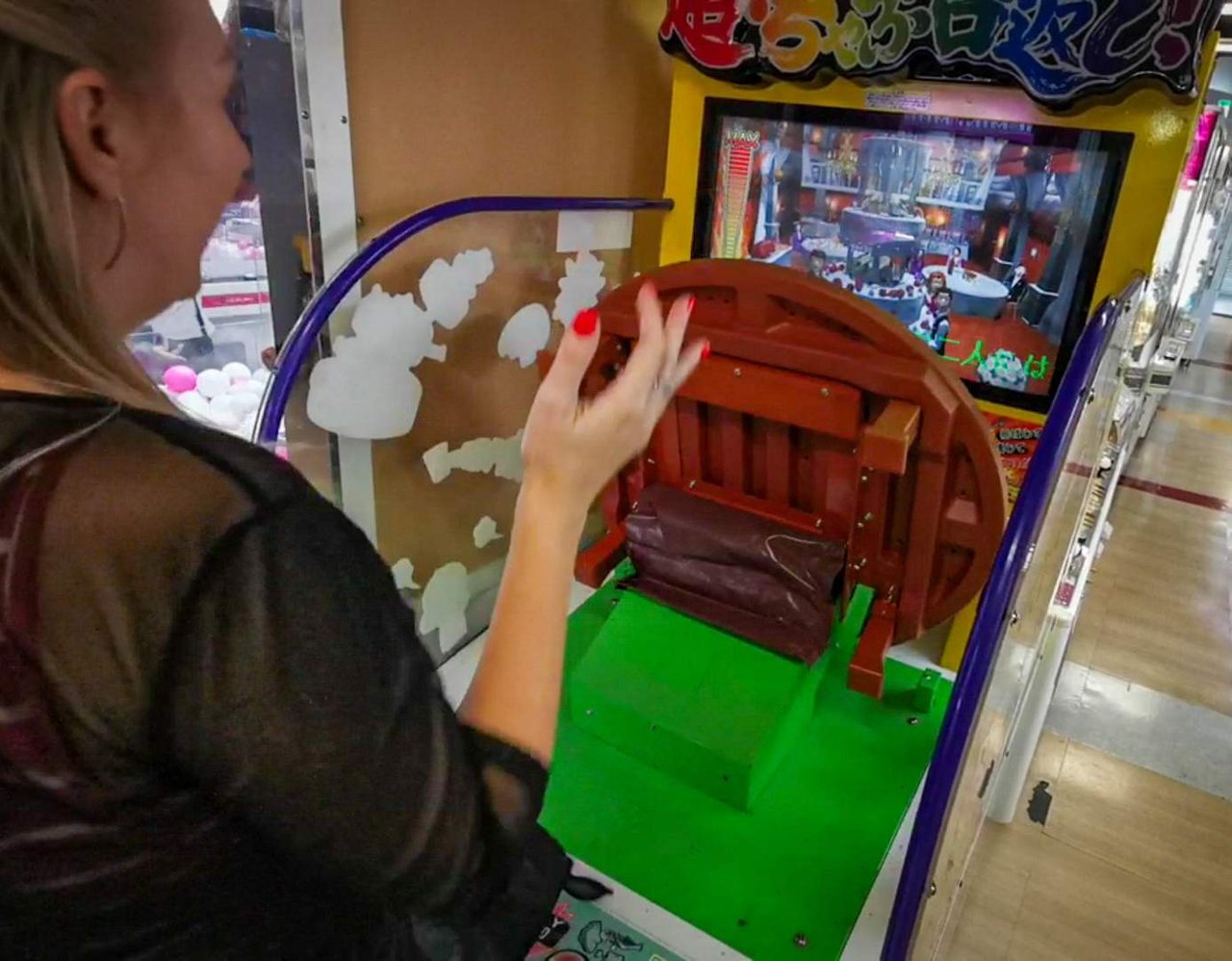 Table Flipping In Tokyo Super Table Flip Arcade Game Peakd