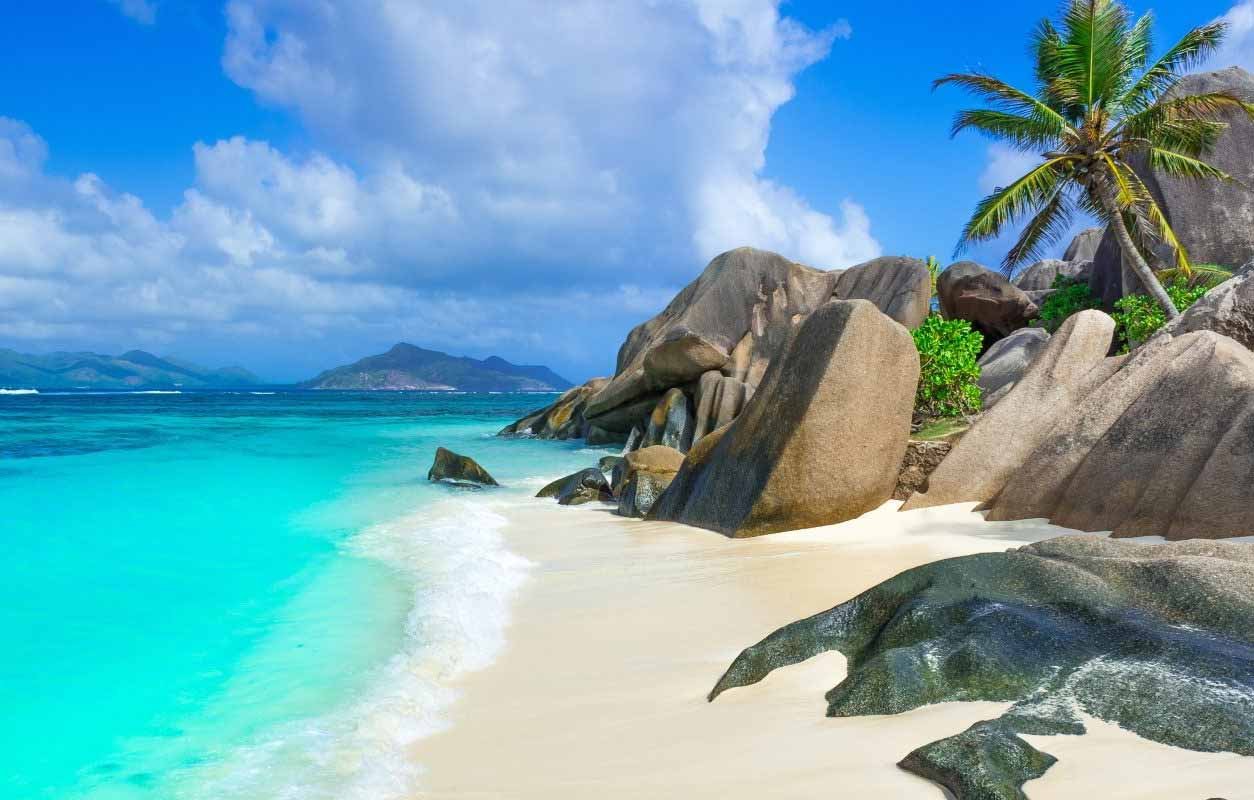 https://escales.ponant.com
