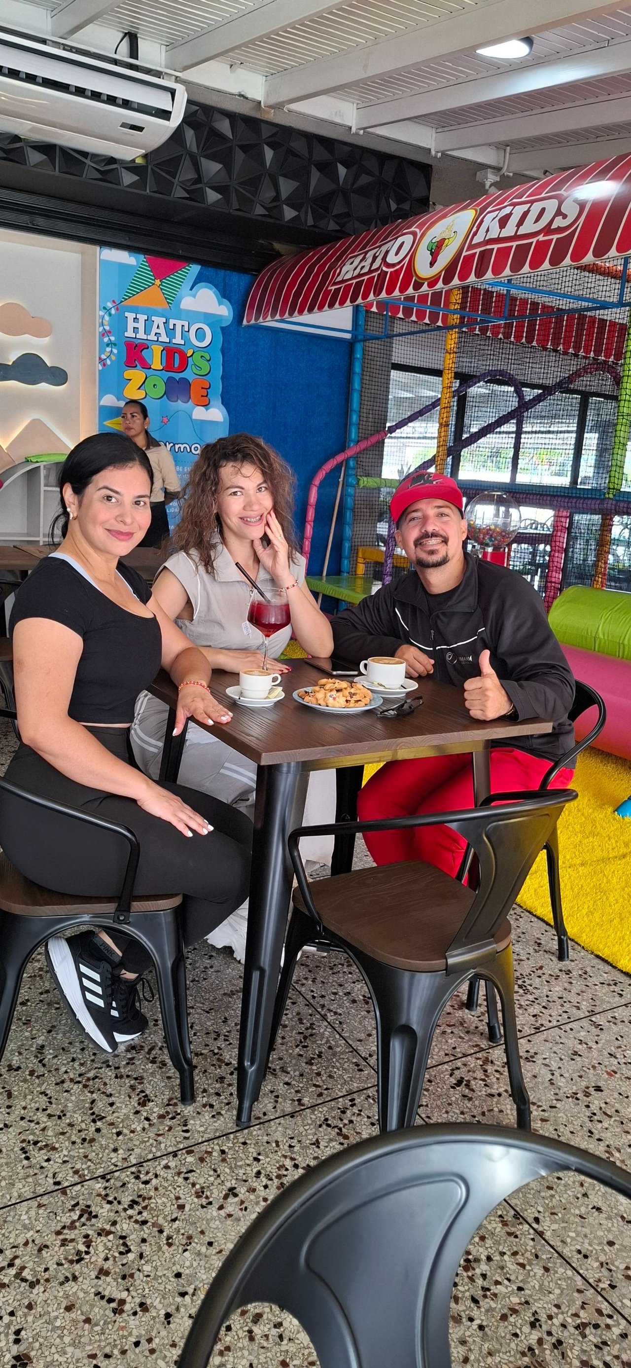 Plan of the day: coffee with friends