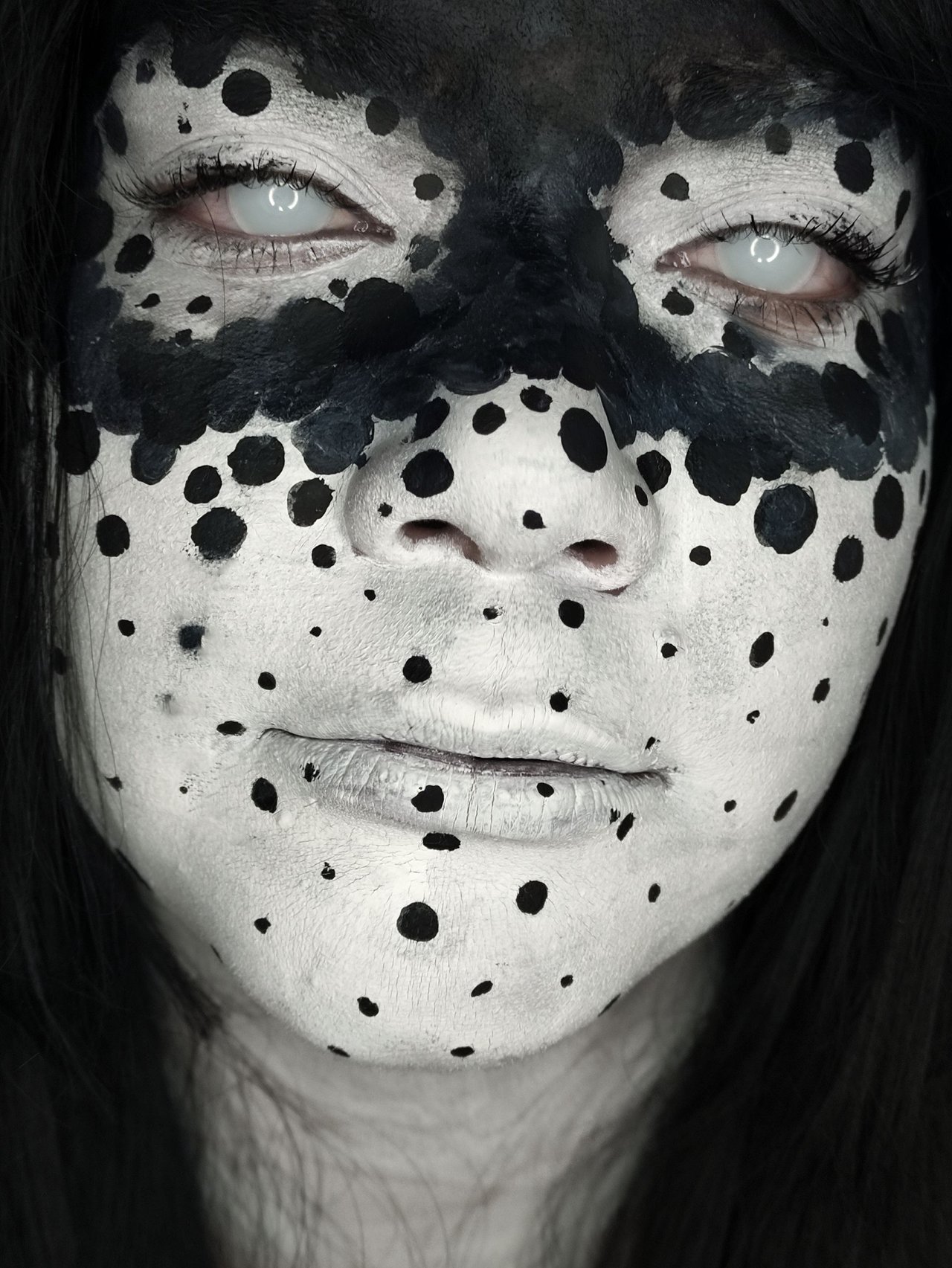 Black spheres
