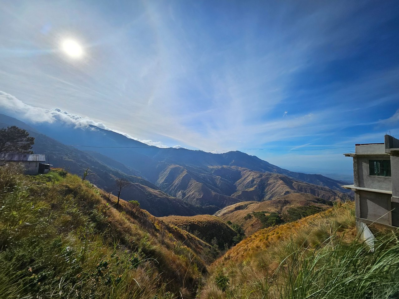 Hive Philippines Travel and Nature Photography #974 - by Allmonitors