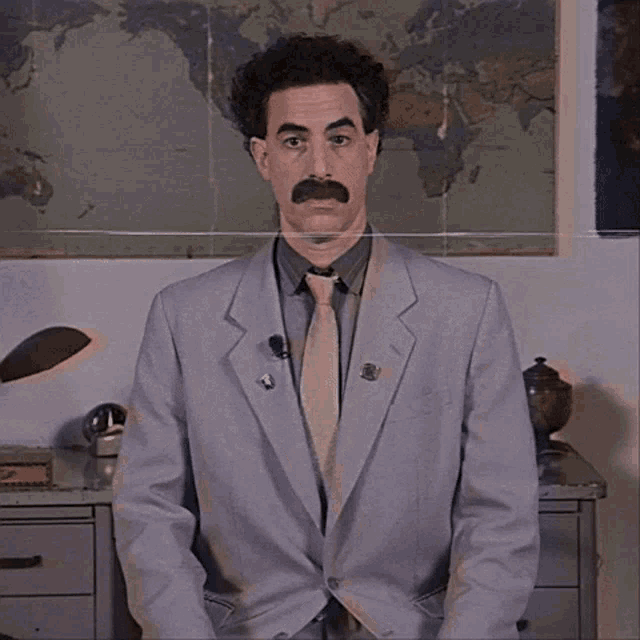 borat-thumbs-up-jvt2qni57tdjuii6-541438166.gif