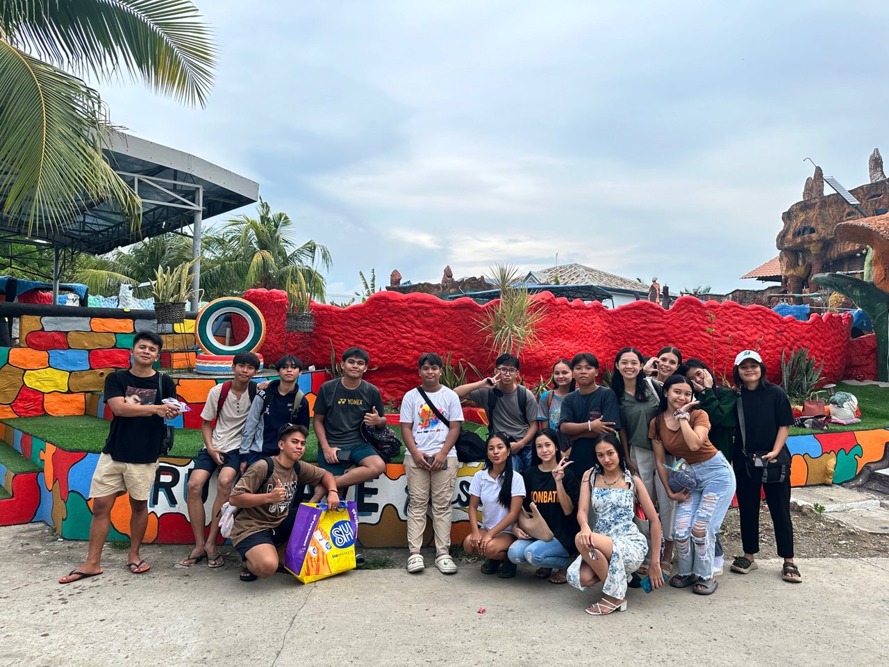 “A Memorable Farewell at Ruvi Cave Resort: Section Velasco's Celebration with Sir Mandal”🏖️