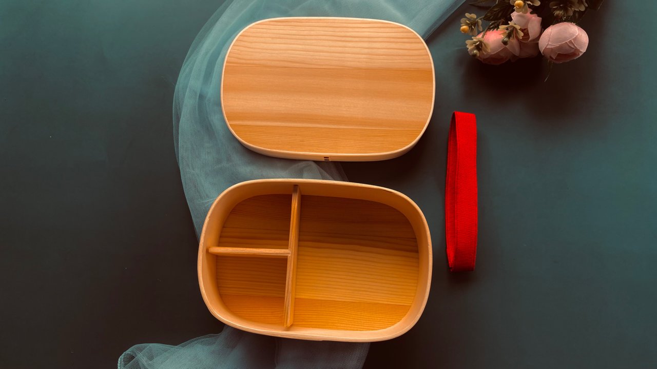 Aesthetic Wooden Bento Box To Support A Healthier Lifestyle