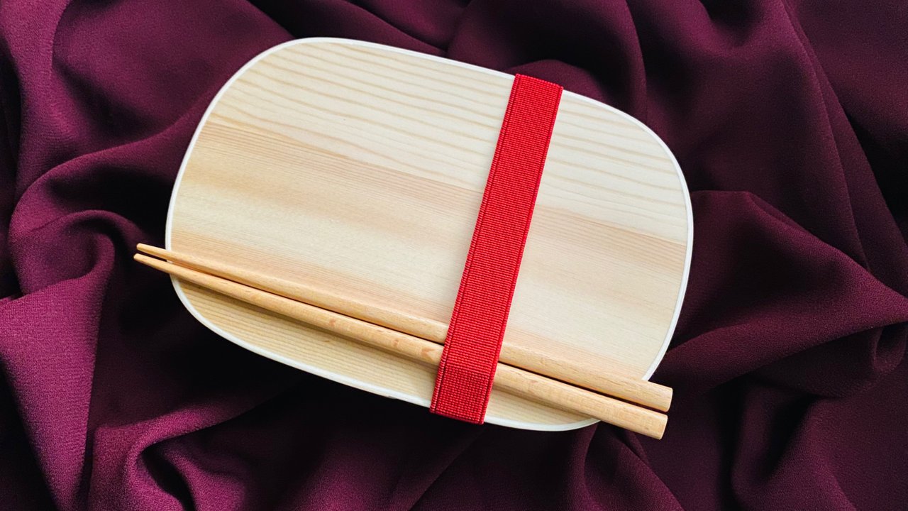 Aesthetic Wooden Bento Box To Support A Healthier Lifestyle