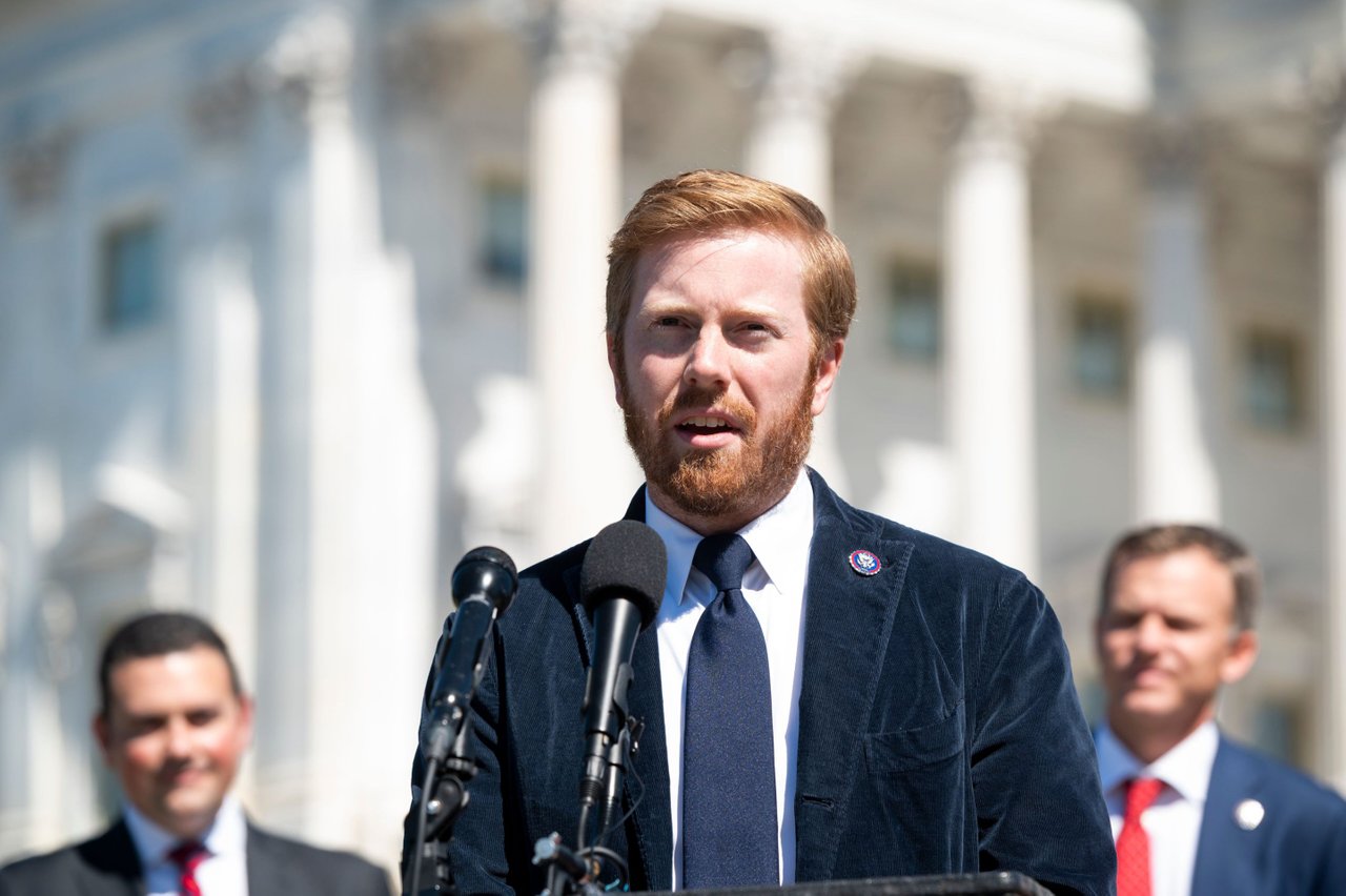 https://files.peakd.com/file/peakd-hive/arbitration/23wgUWZLZoBRFSMxeEUyxMqF3Pvc6SStpkA64F5VXEZDYG7W5g2aYy495pVz78ZFVwJsA.jpg