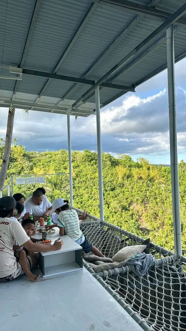 Unwind with a view