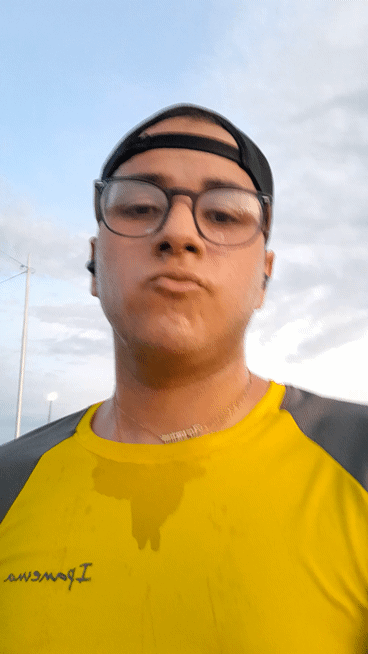 1001079421.gif