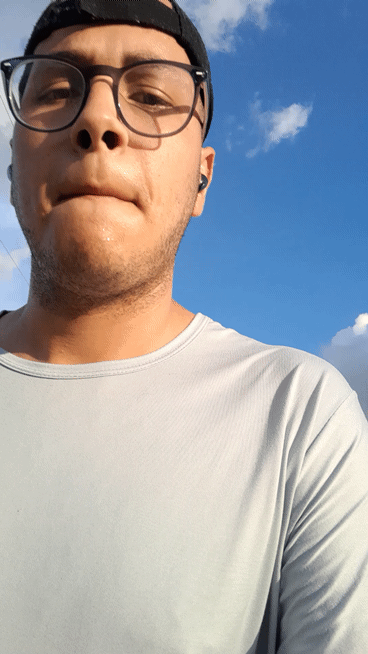 1001108627.gif