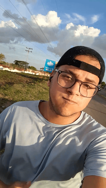 1001108628.gif