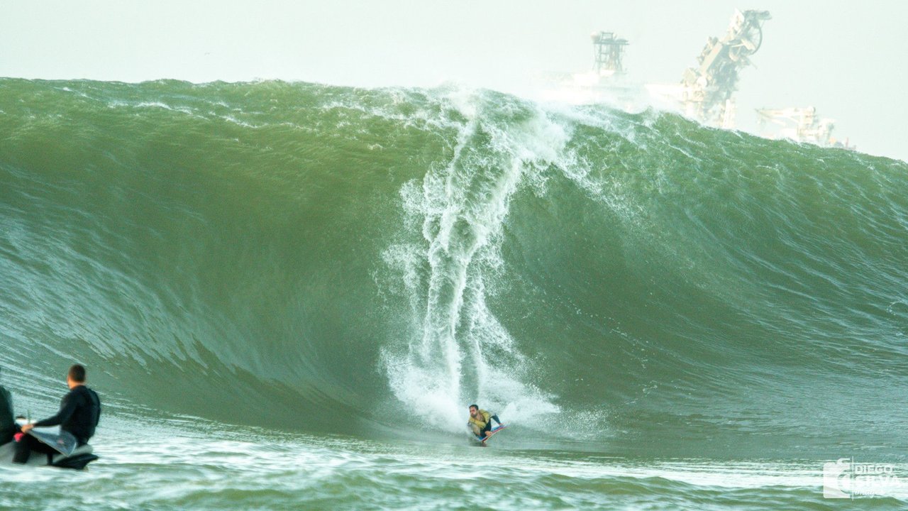 Bernardo Nassar, big wave bodyboarder from Brazil droping some cracks on the Surfhive