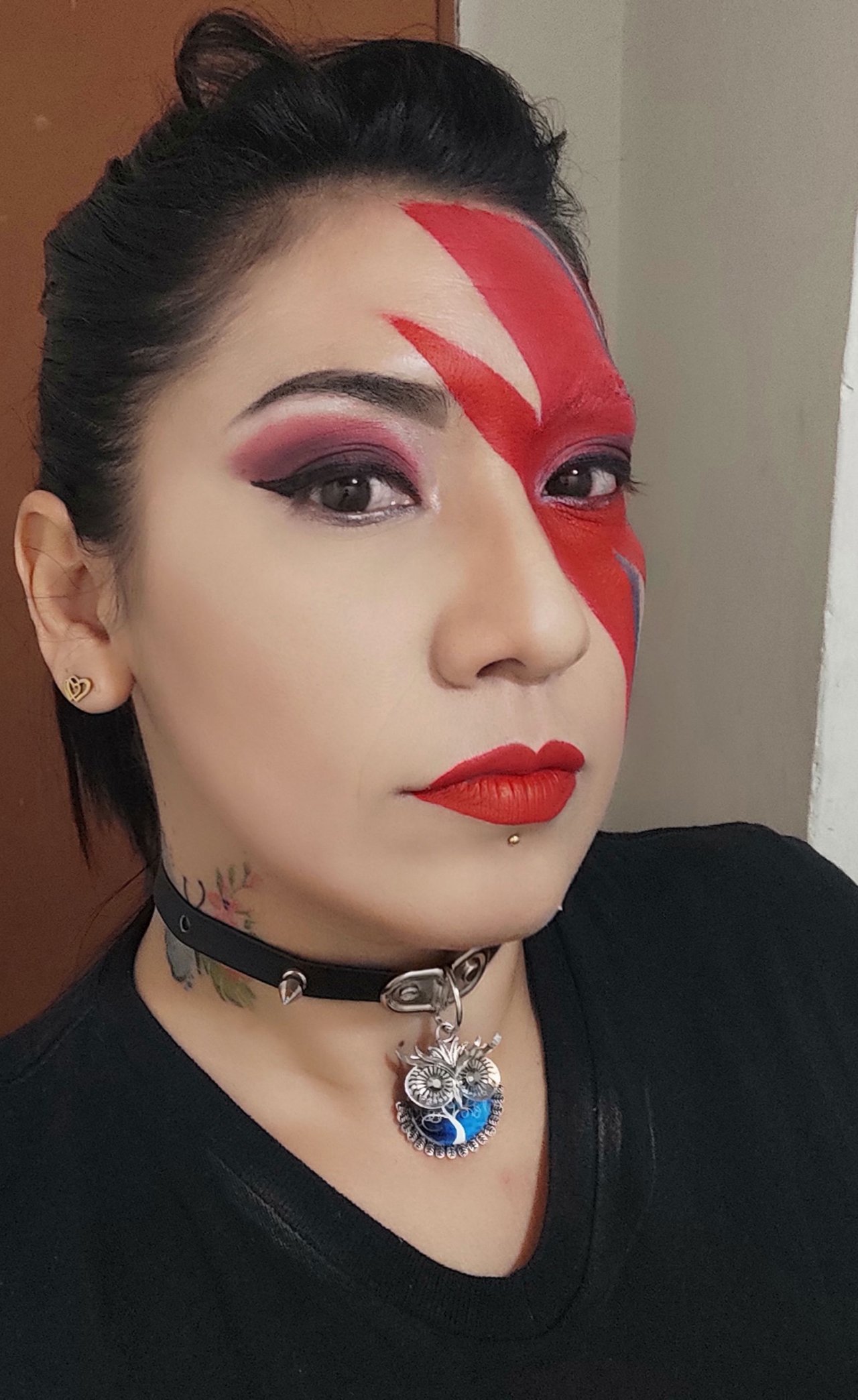 ENG-ESP]Makeup Artistry Inspired by Bowie's Lightning Bolt.  /@borbolet??️⚡ | PeakD