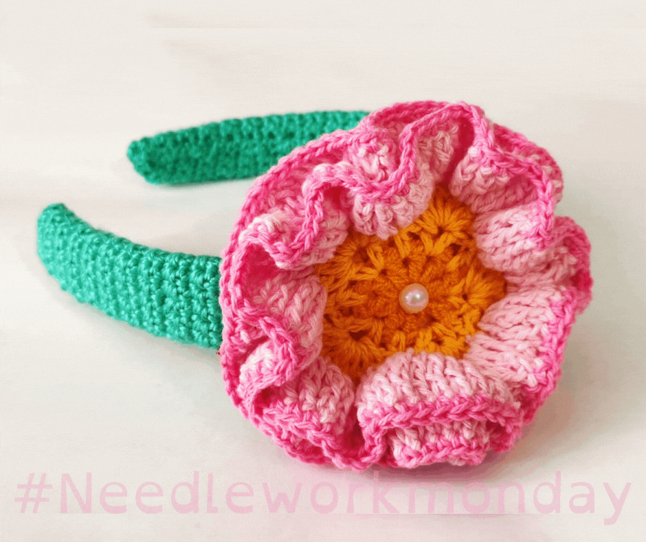 Crochet-knitted false collar (6).gif