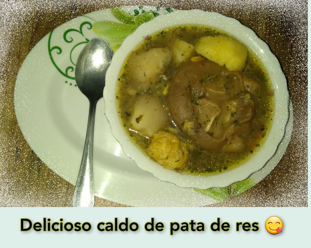 Esp/Eng) Receta de caldo de Pata de res al estilo venezolana //Venezuelan  Style Beef Leg Broth Recipe | PeakD