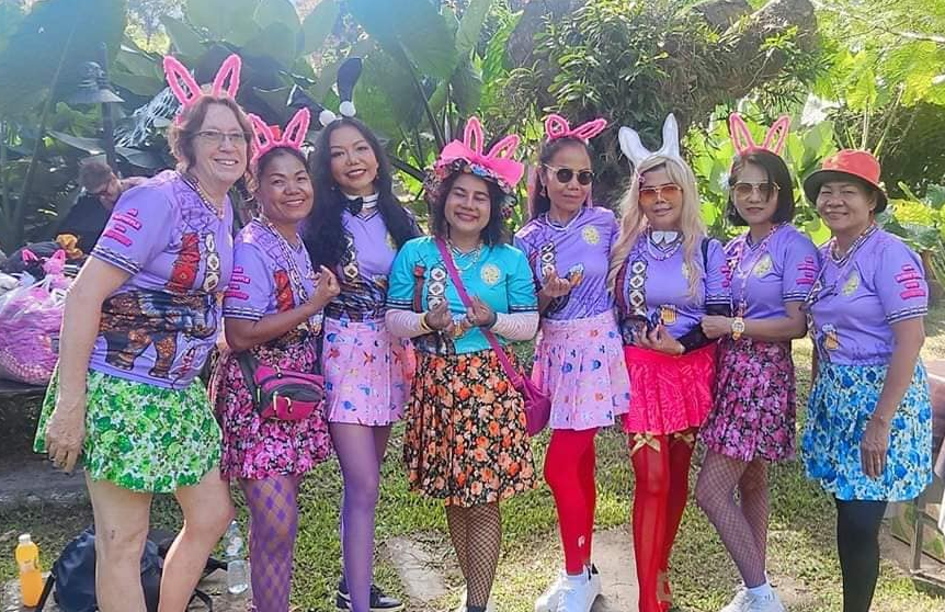 Bunny Hash does another outstation and the women-only group kills it