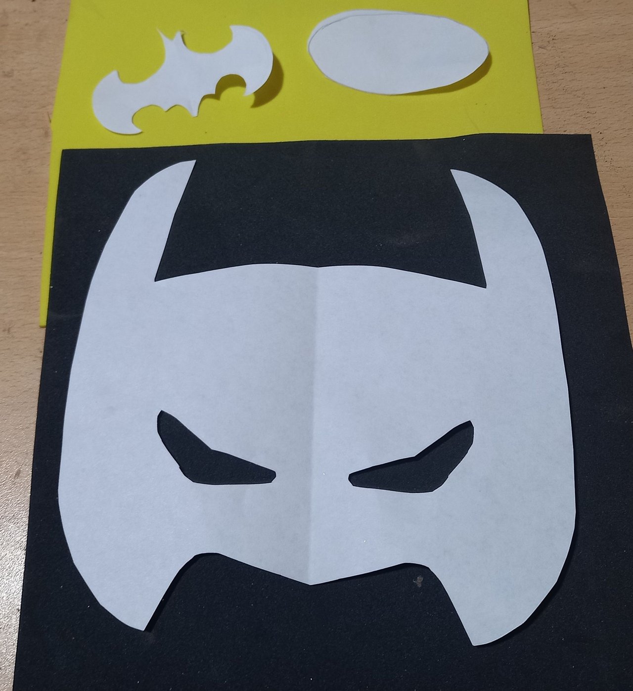 Esp/Eng) Super Máscara de Batman en Foami/Super Máscarade Batman en Foami |  PeakD
