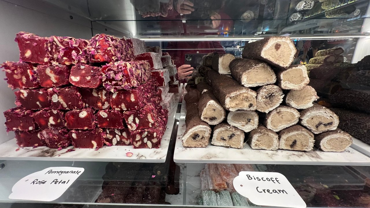 https://files.peakd.com/file/peakd-hive/chocolatescorpi/23wCBnNYkuFuXkKy7rwpMcRhpdUwq7SSGcgmbPMXSvCFRGvjev7q836h6DAqXcwkNKMsL.jpg