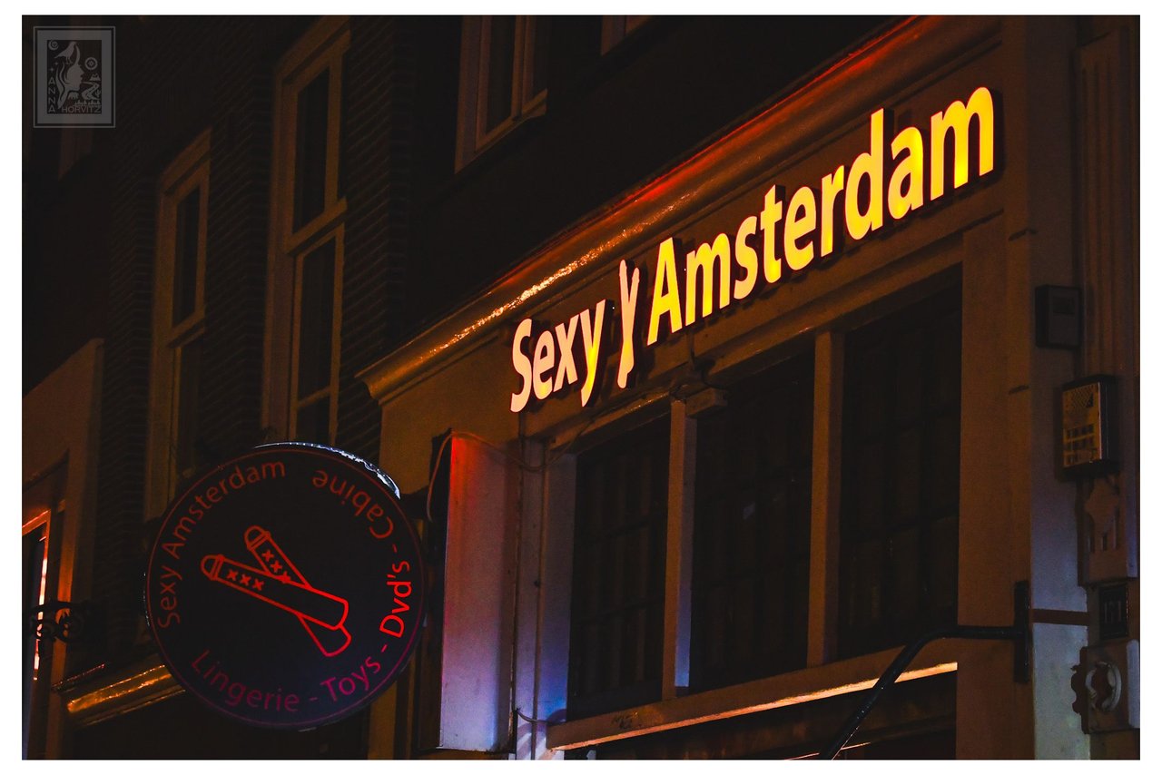 Deliriously Through Amsterdam | PeakD