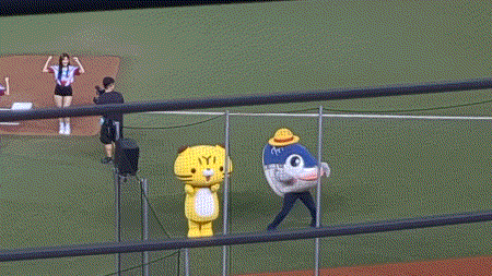 1000025921.gif