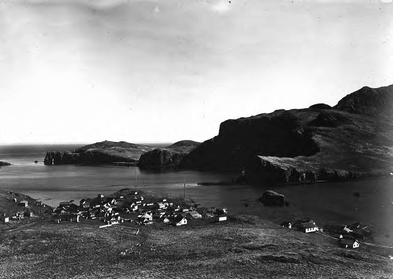 Bird's-eye_view_of_Unga,_Alaska,_between_1917_and_1927_(AL+CA_4845) (1).jpg