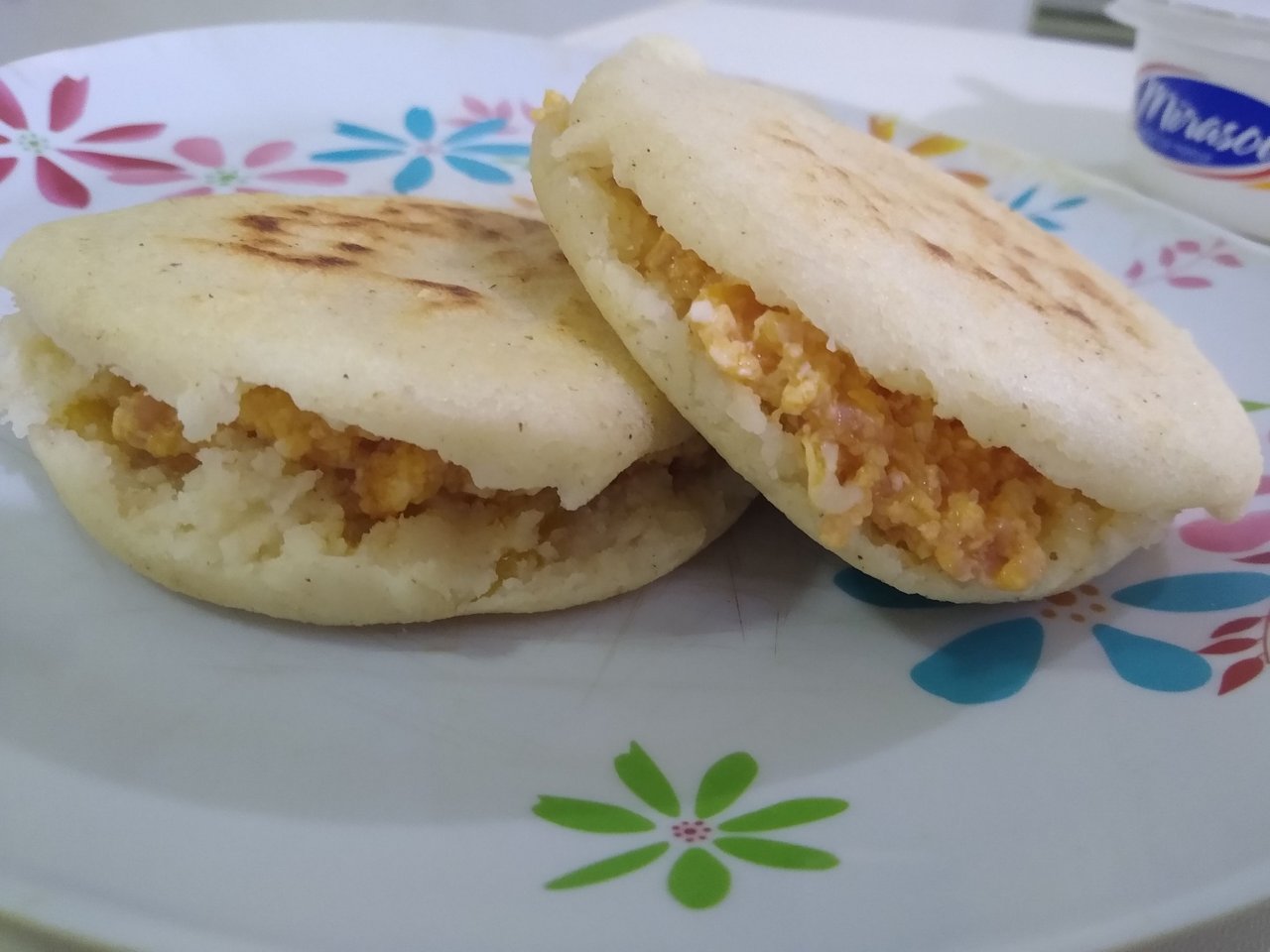 Mis arepas me quedan mas mejor😌 que las tuyas 💁🏼‍♀️en el