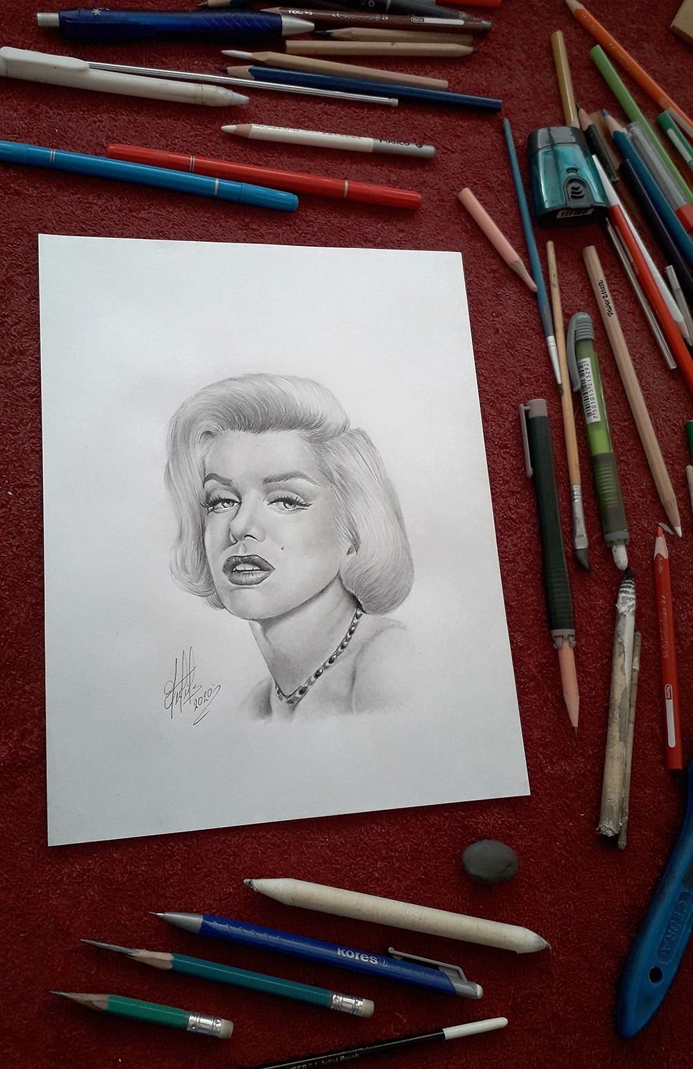 dibujos realistas de marilyn monroe