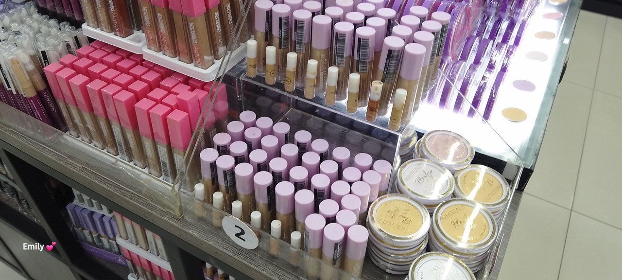 Acompañame a probar nuevos productos de maquillaje [Esp/Eng]