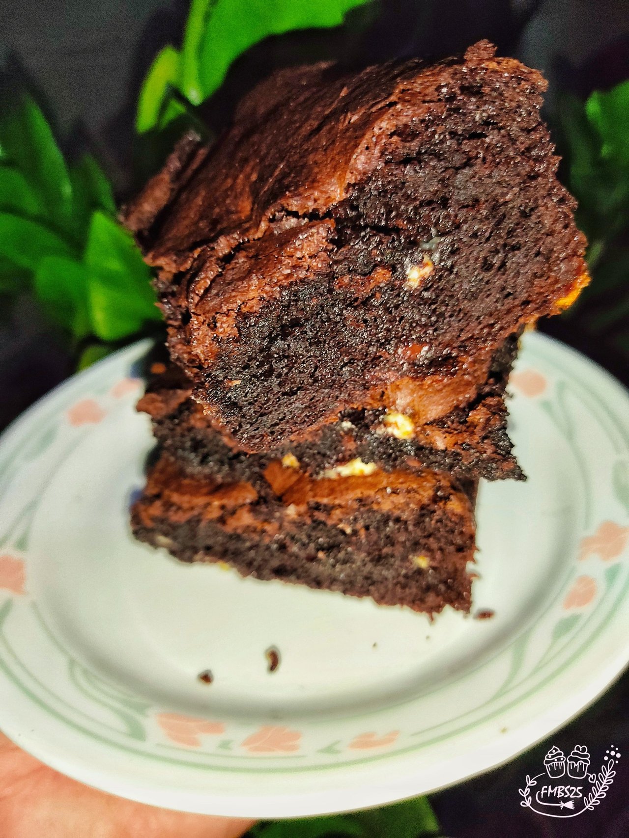 A Witch in the Kitchen: Delicious Brownies at Tosti-Arepas [EN] // Una  Bruja en la Cocina: Deliciosos Brownie en Tosti-Arepas [ES]