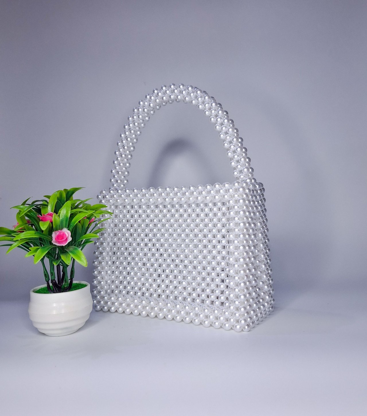 White hot sale pearl bag